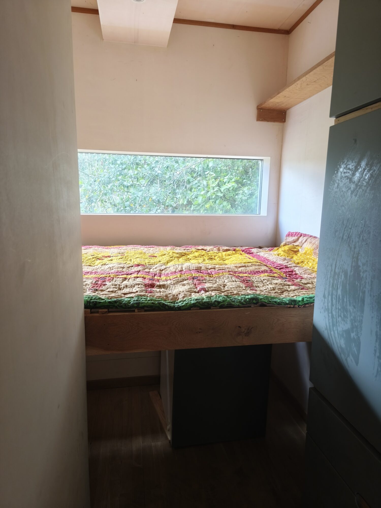 Modern tiny house - Image 2