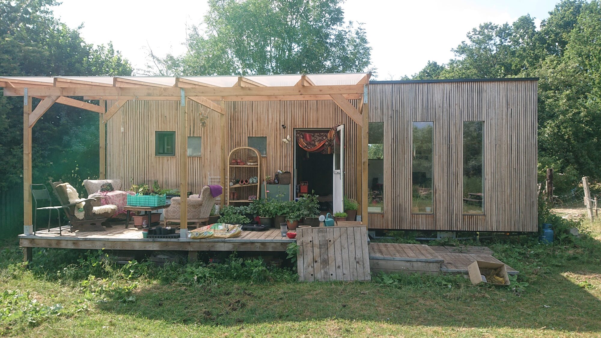 Modern tiny house