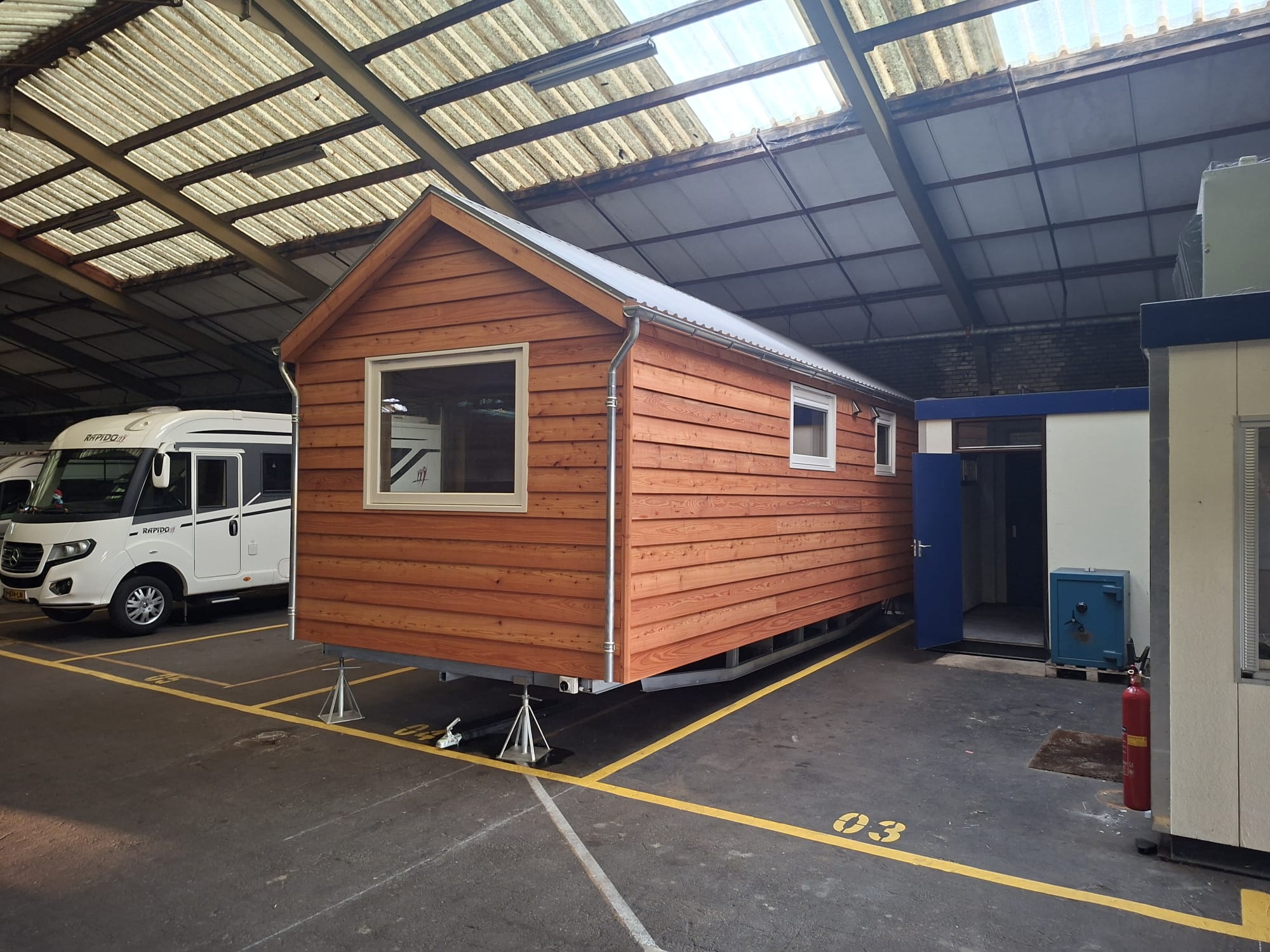 Robuust Tiny house te koop - Afbeelding 2